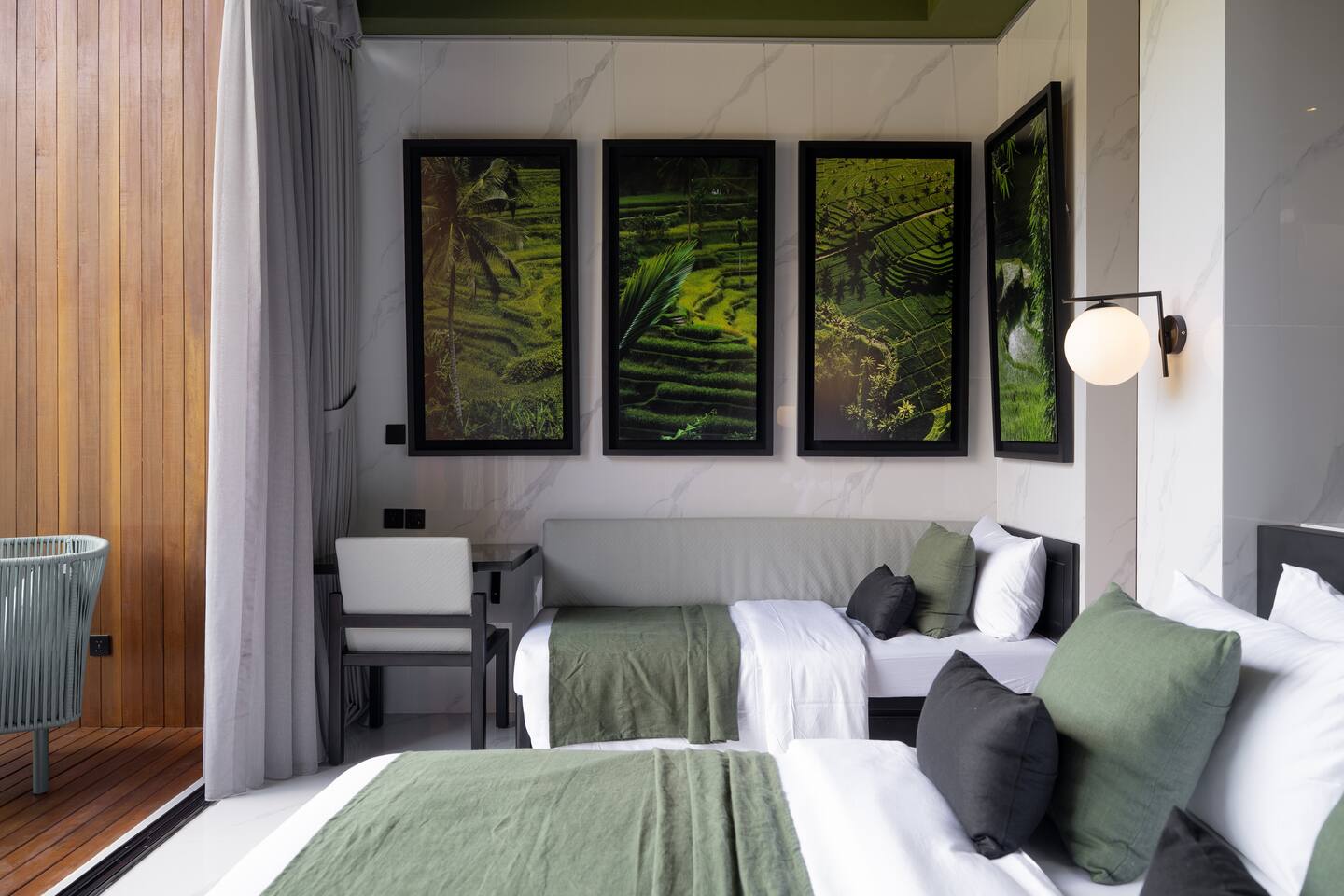 294dea95-0f43-4f51-a91b-9b86f82c5673