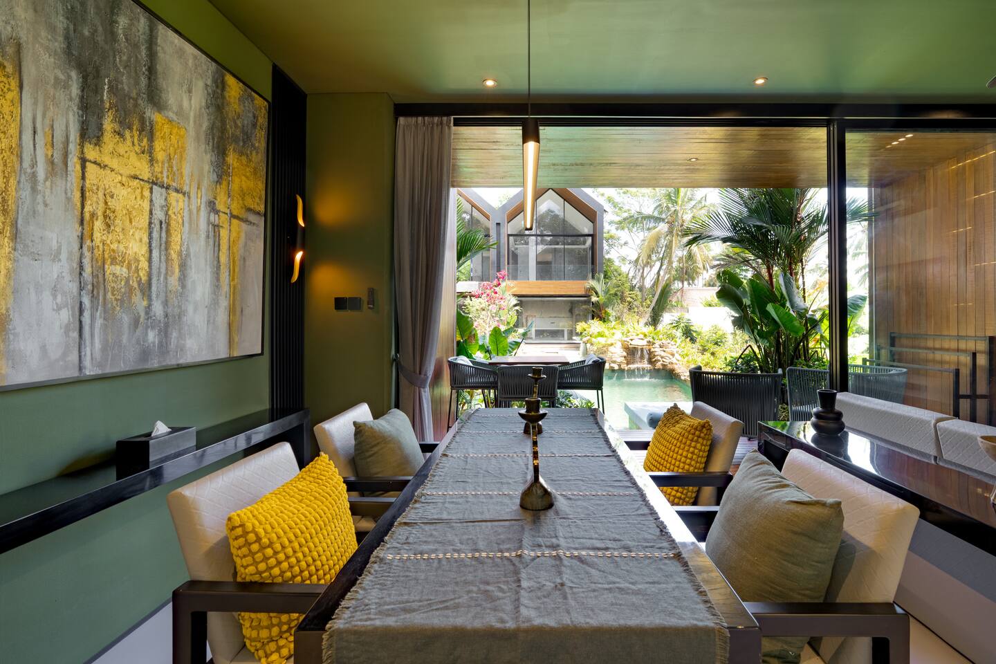 2a10be6a-7251-4df1-9a28-e2f5770d6d95