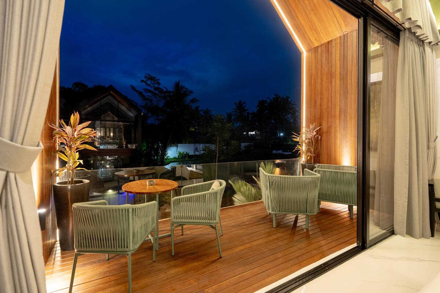 4d9e77b3-ba2b-4208-ae00-843adf973c7b