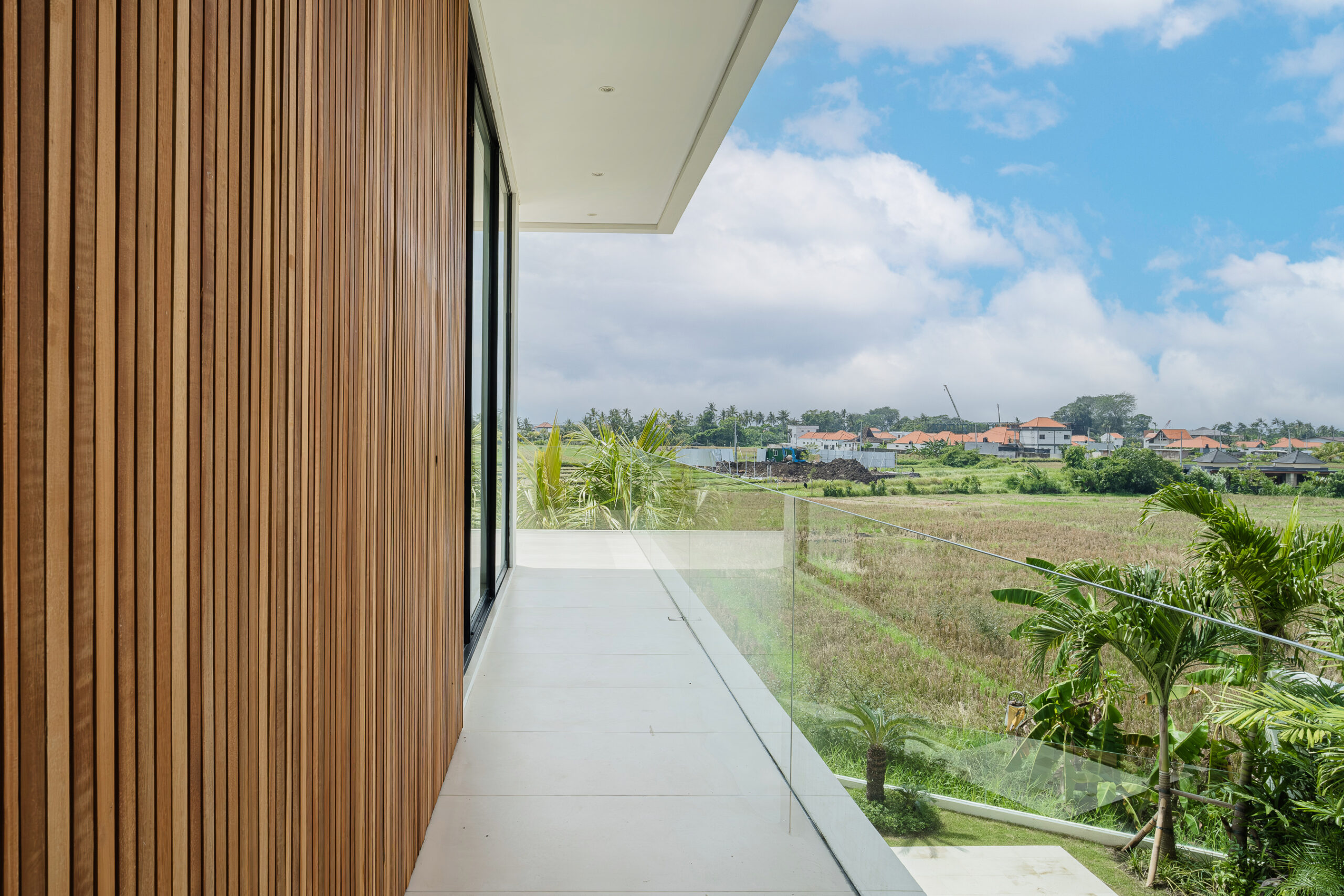 _DSF1652-Enhanced-NR