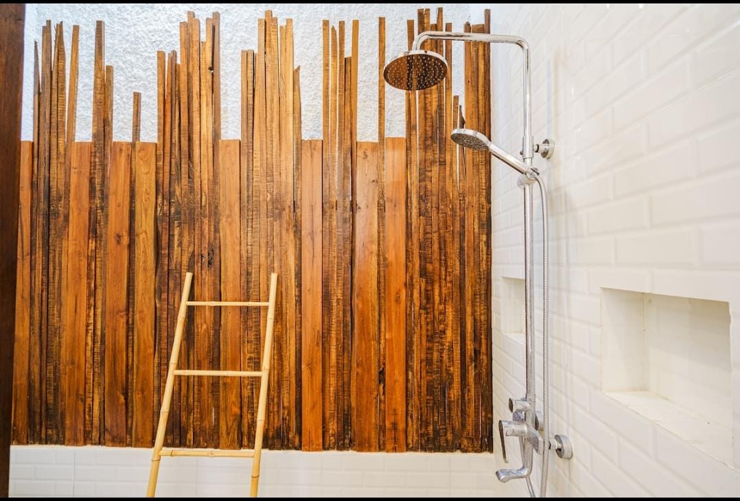 WhatsApp Image 2025-05-28 at 11.02.33 (2)