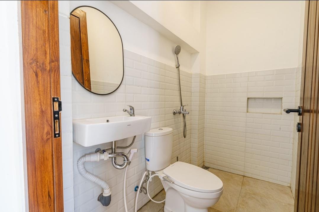 WhatsApp Image 2025-05-28 at 11.02.33 (3)