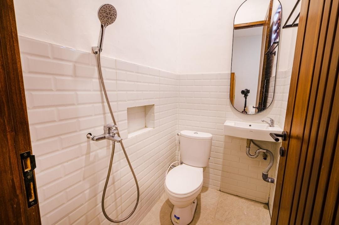 WhatsApp Image 2025-05-28 at 11.02.36 (2)