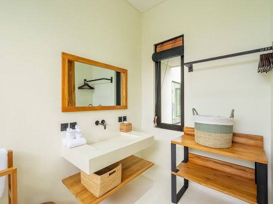 WhatsApp Image 2025-06-30 at 21.33.55 (4)