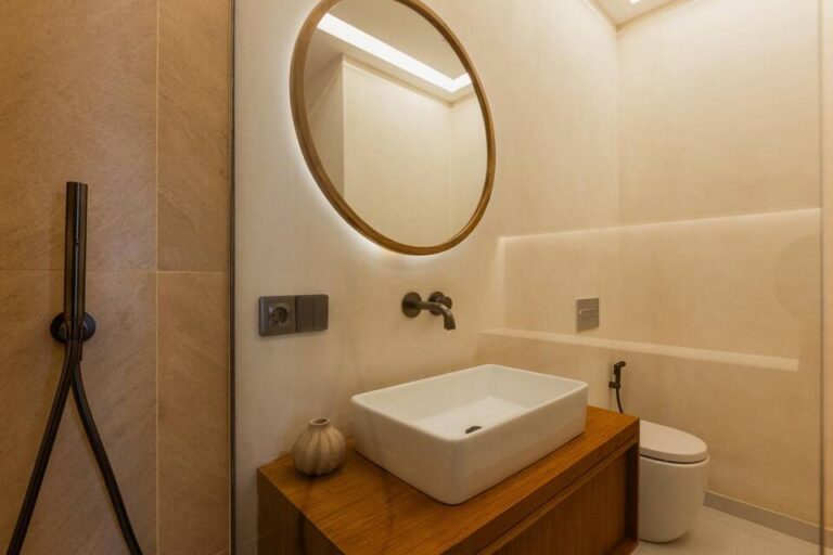 adc35ee1-e869-499a-bc53-81d9d4109337