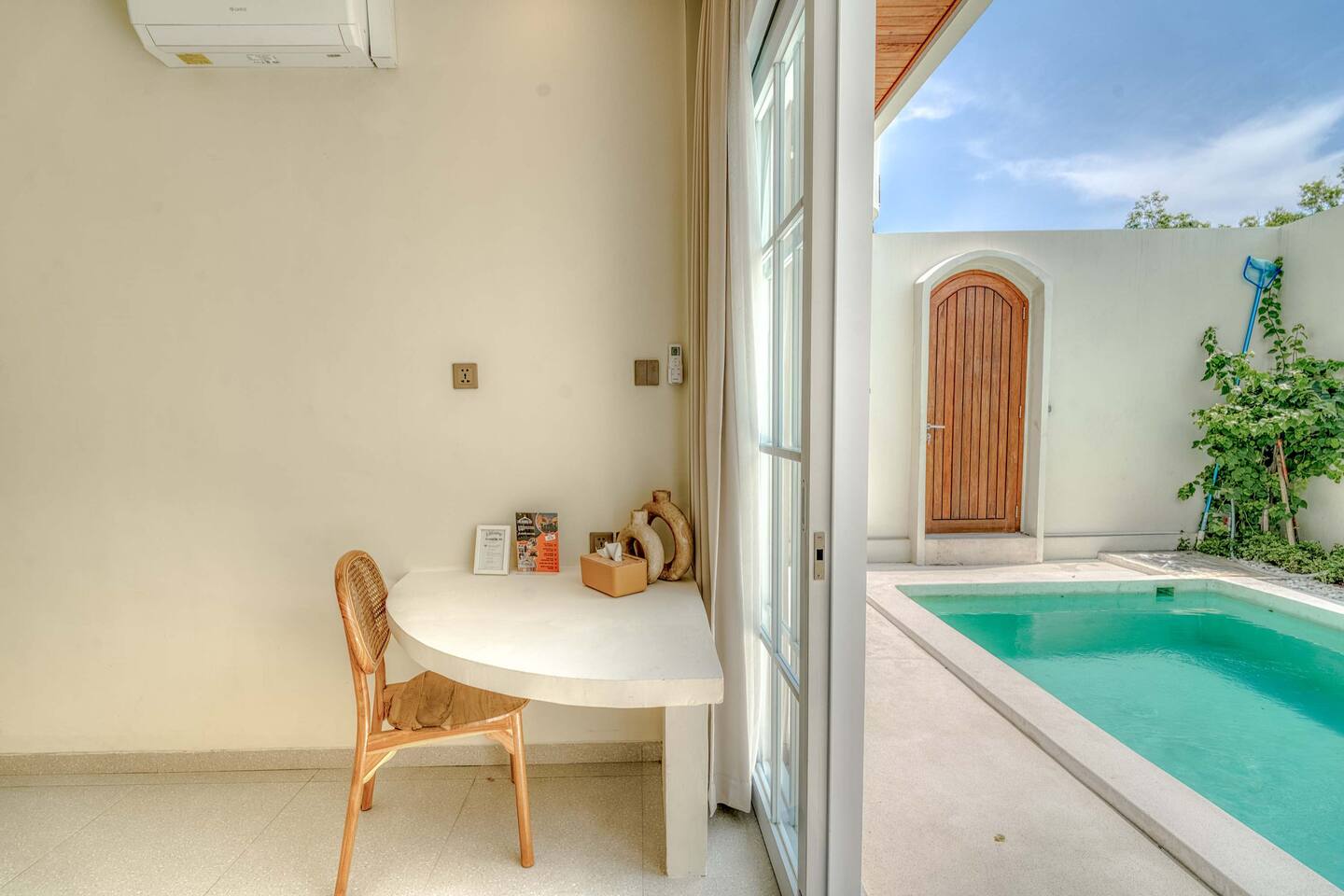 c95f9fe1-0db9-494e-b42e-a3b68cf96287