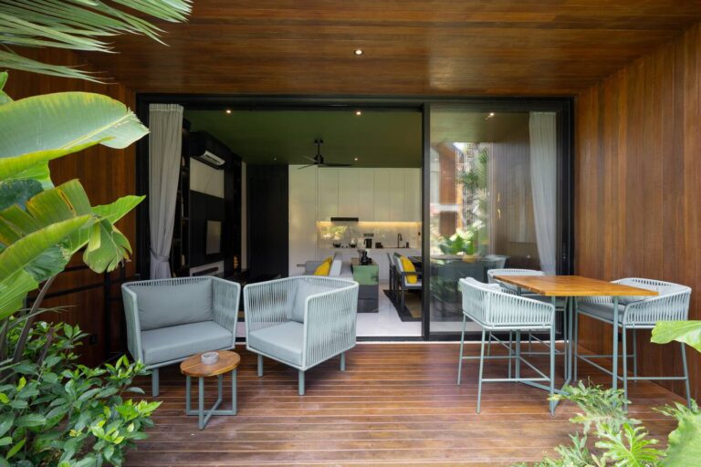 db27540a-a5d9-46c0-a61f-53f3d3e95f9e