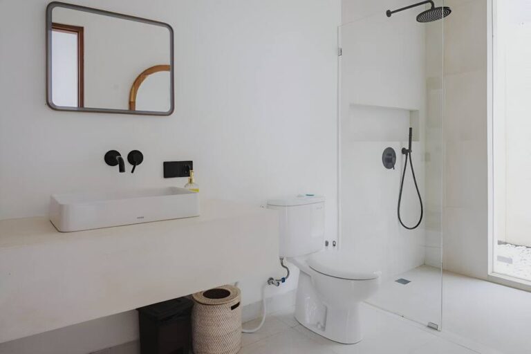 f728b636-1edd-4fd4-8d16-5719e5edb544