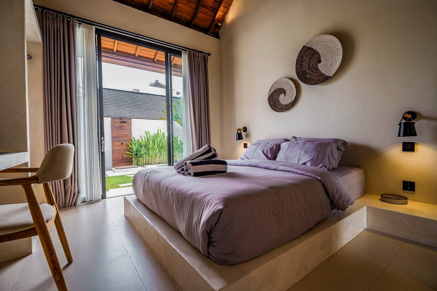 453538ca-88b4-45cf-ac18-4546d31a2393