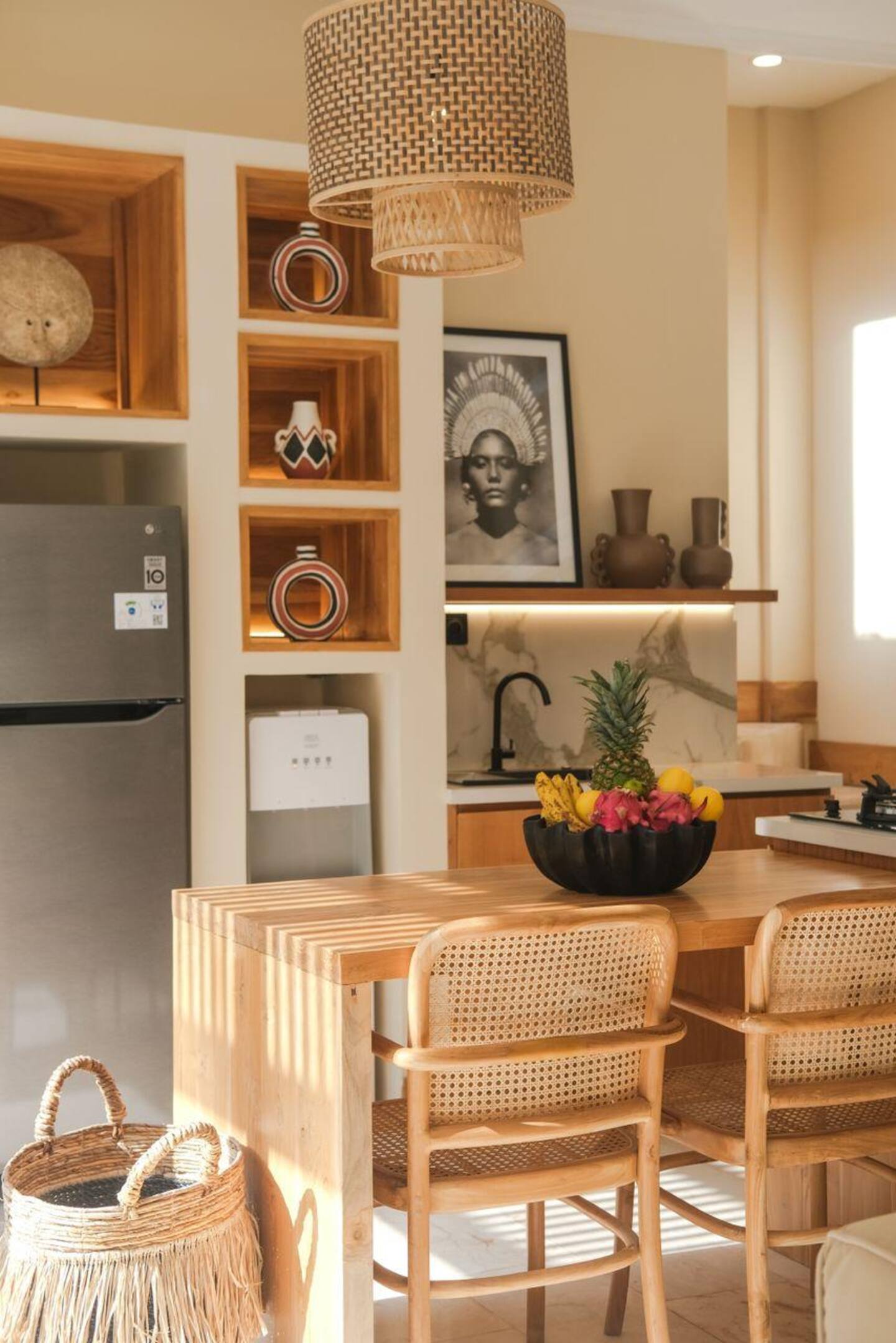 b6ba77fd-c928-4f5a-9386-cca89af9a009