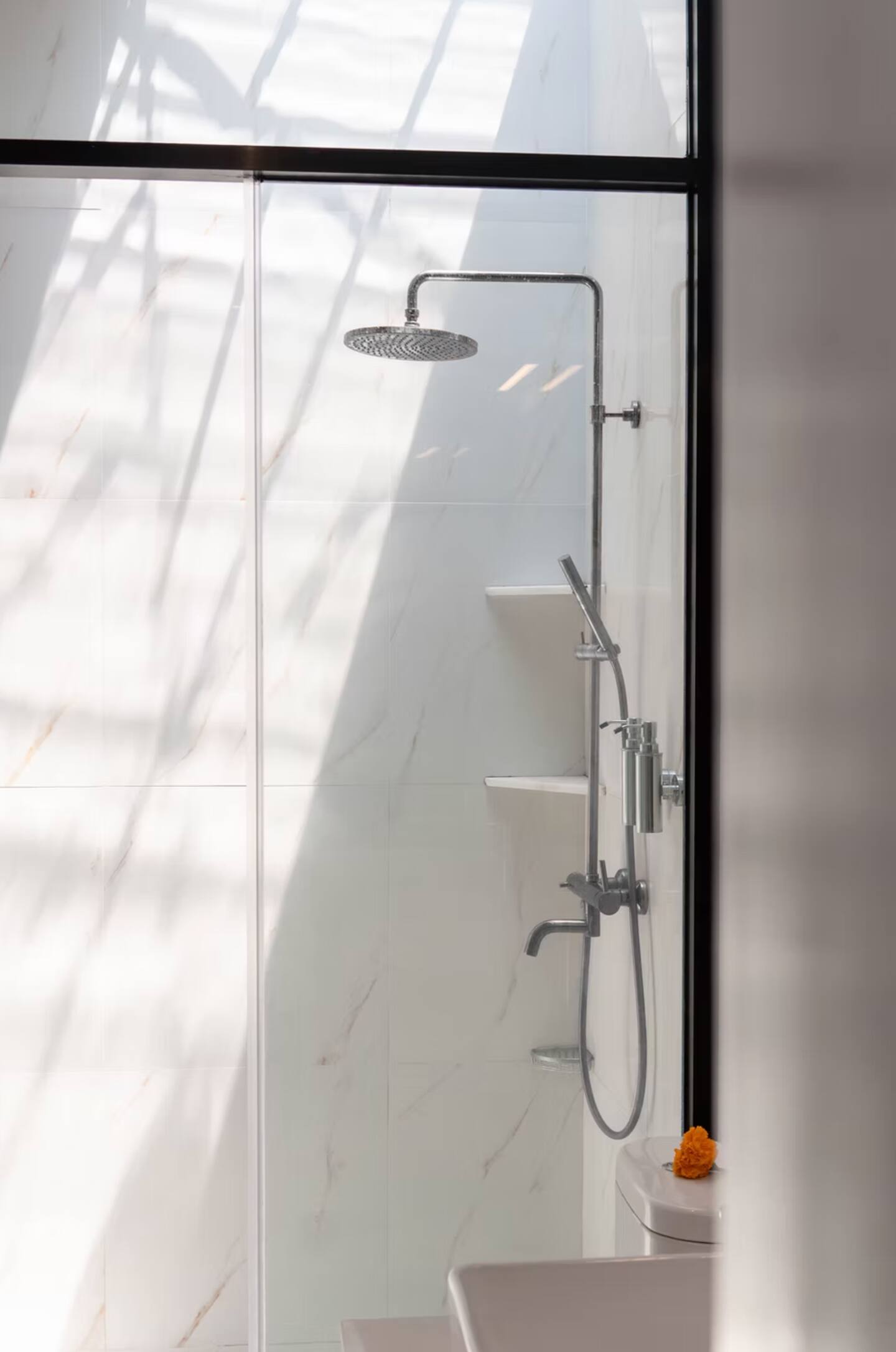 11cde935-fc0b-4a5e-a0f4-c850dd966634