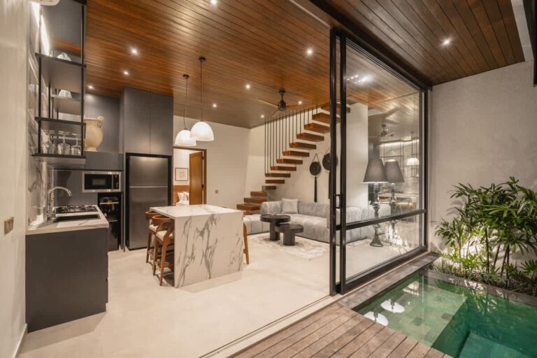 2f26658d-93f3-42-d1H2z