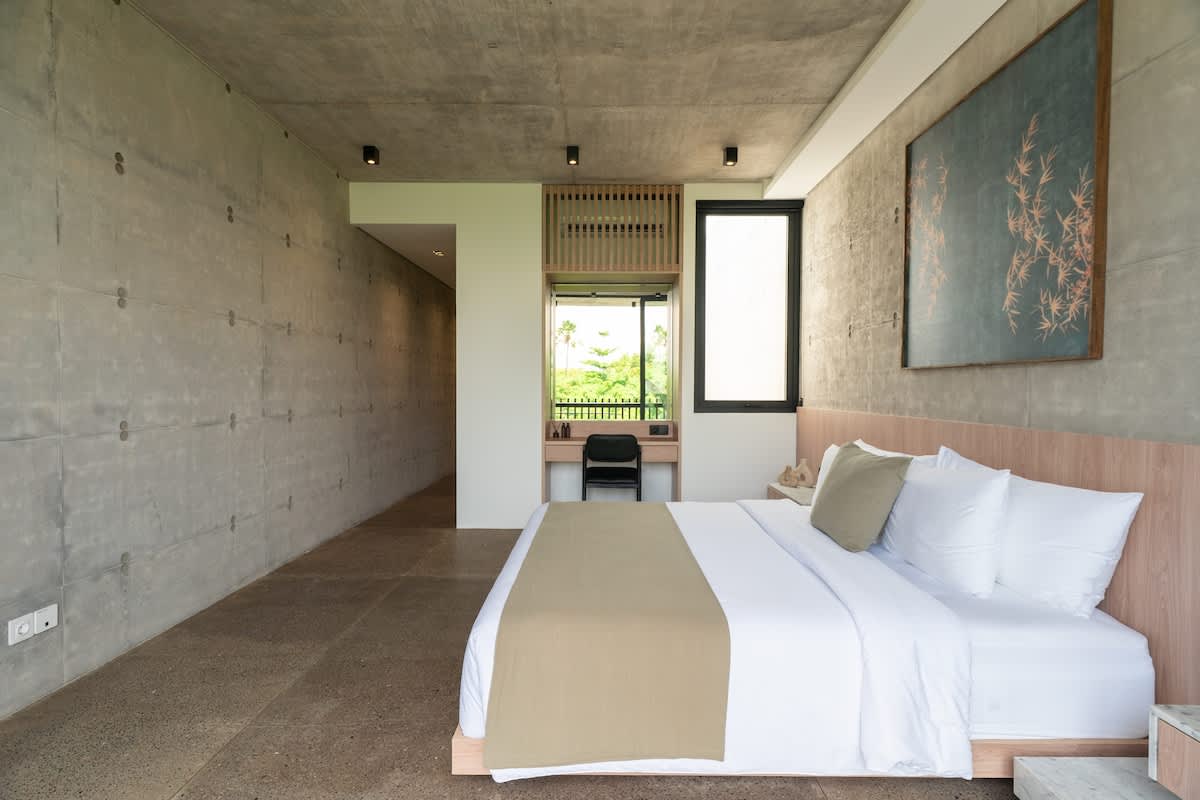 30aaceaa-870b-47-F5ZHK