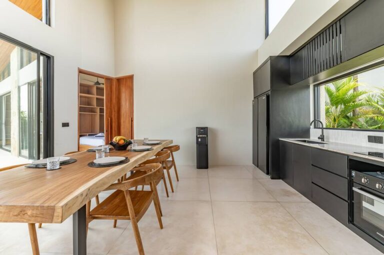 335d84fa-1304-434a-878e-cca3a3215bd0