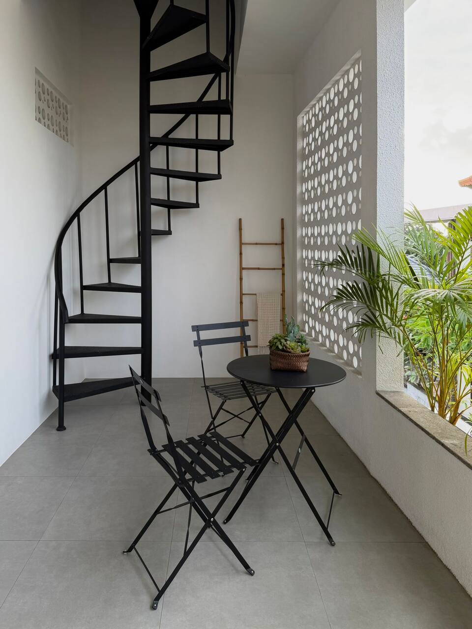 4f56992e-bc7e-4a58-85db-abd3051811f1