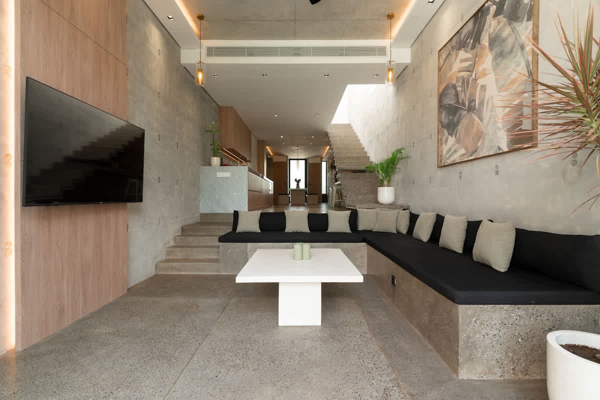 87c696d4-da7b-4b-j2nua