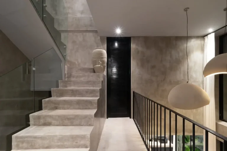 98073f73-57a1-4a-ChOgR