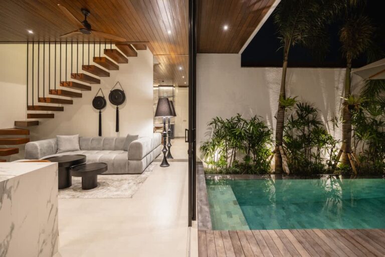 a220e233-1229-4f-3xUgG