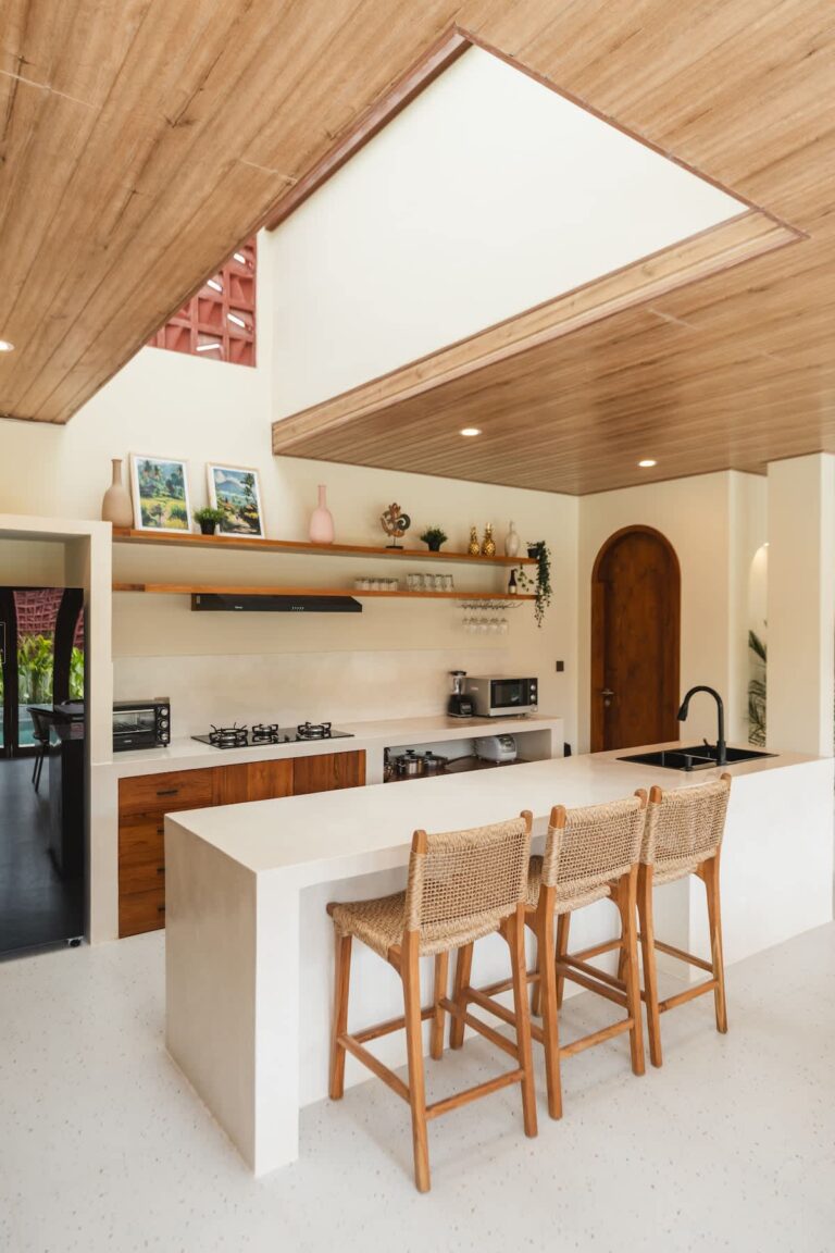 ab626bfb-51ba-49-C8Qt8