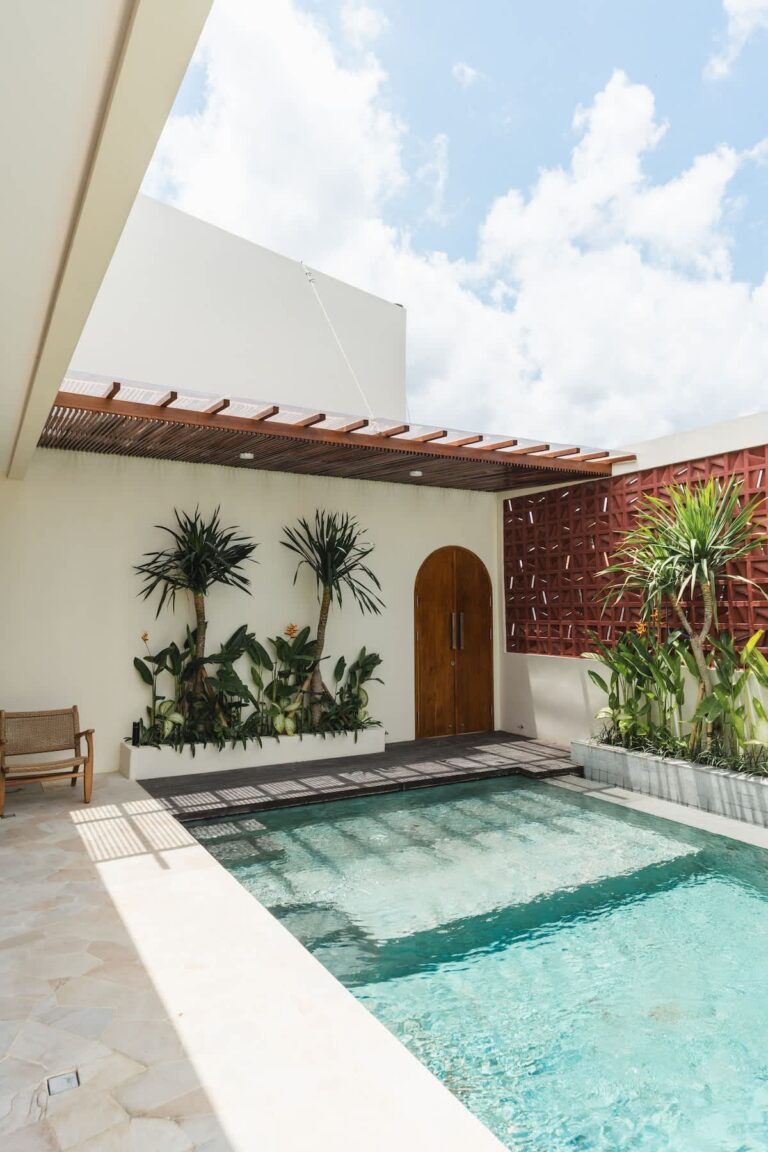 ae5ba9f5-00a6-4a-uH7pF