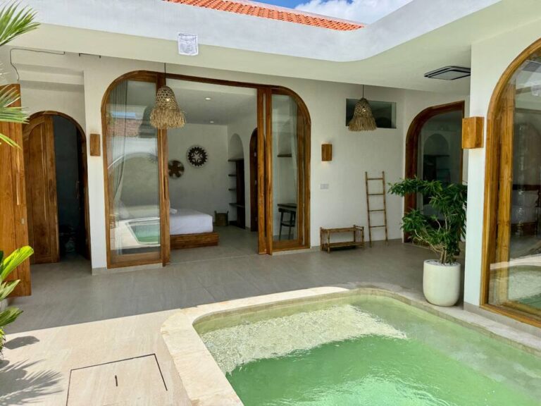 b27984b6-7e94-4245-906a-7078e061bb4f