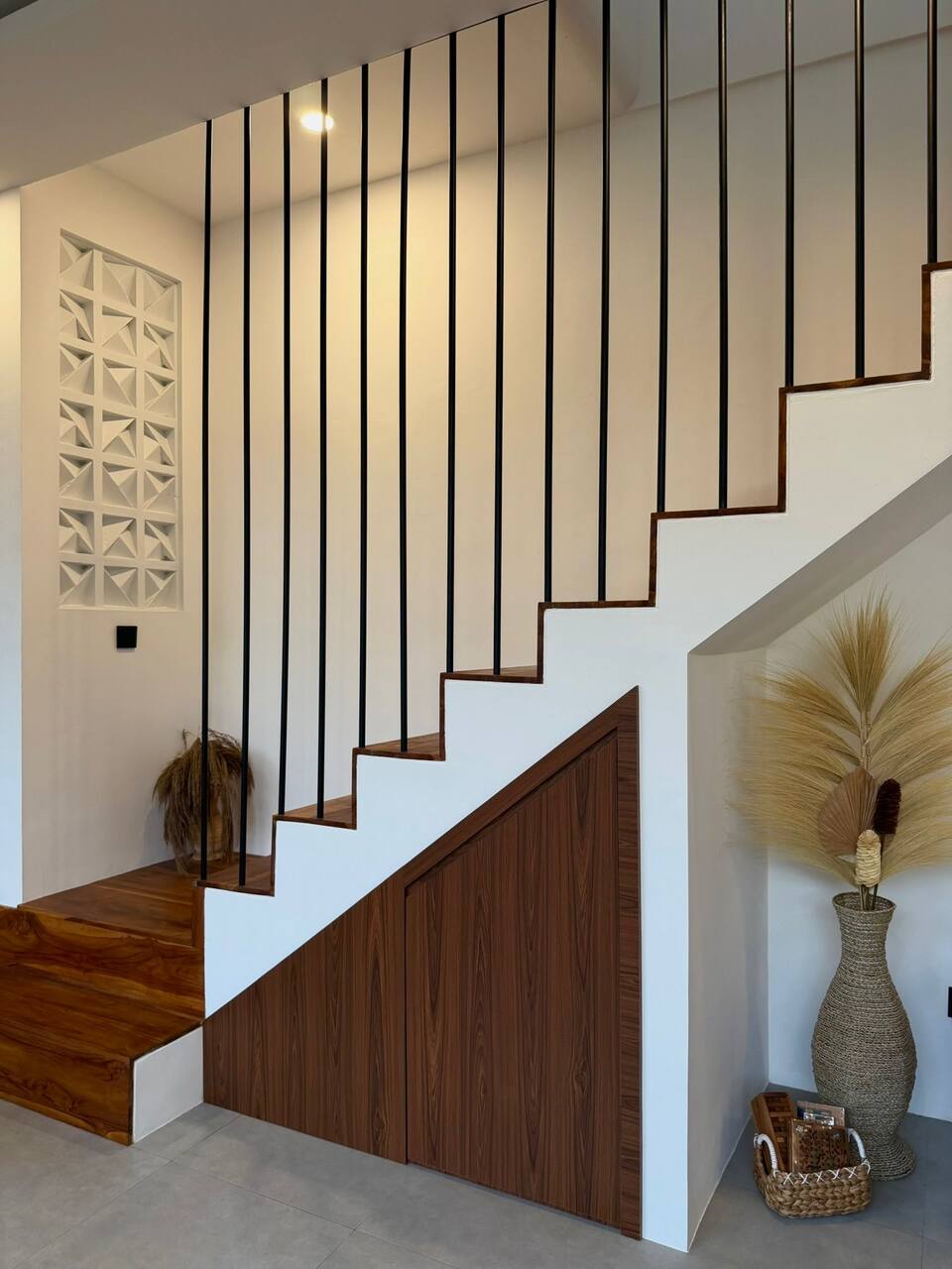 ba73c3ea-ec69-471f-b93d-098ba83ef1d9