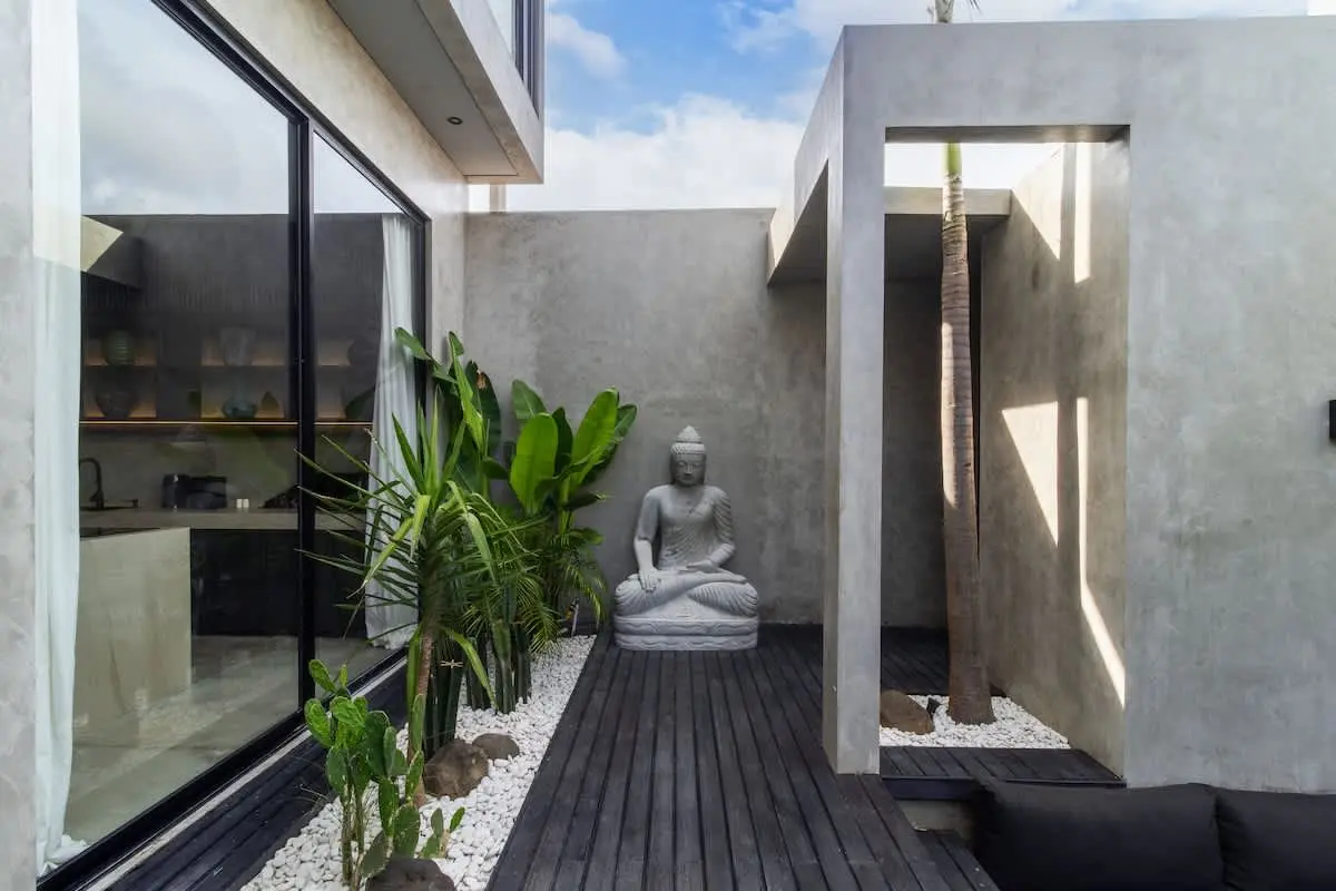 d03b0548-d389-46-6fFNX