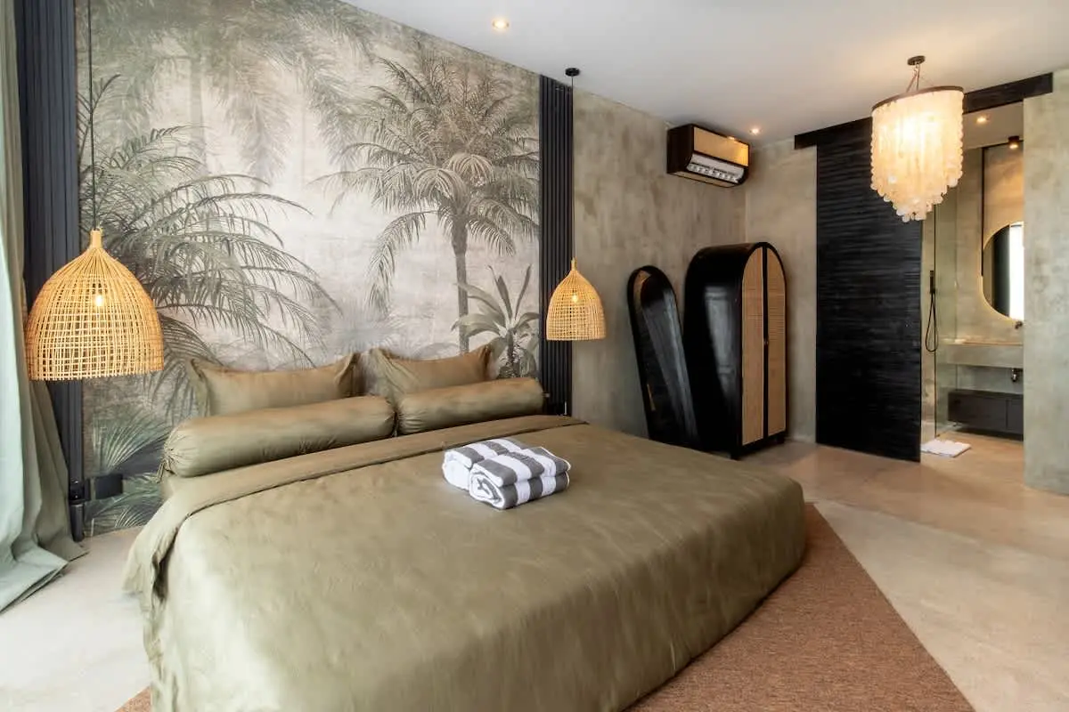 d2d83062-c9be-4f-YPTMO