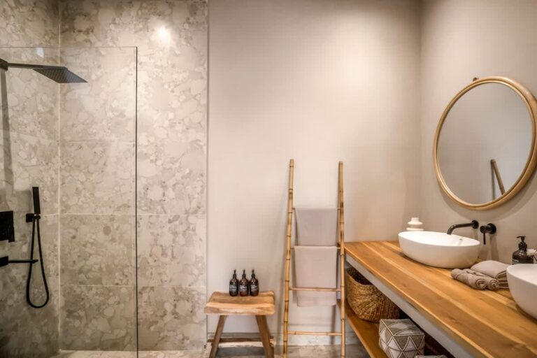 db359434-c99b-47-7fC72