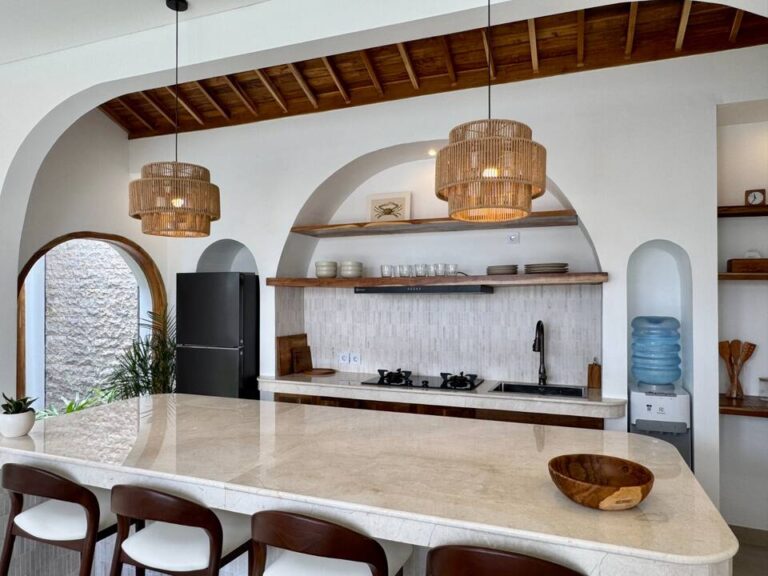 e763a851-34f3-4510-8ea9-516664d1b189