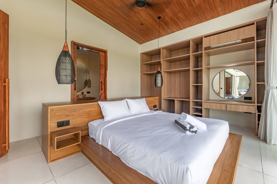 fe0231d8-be50-4c30-99d5-24056d557b96