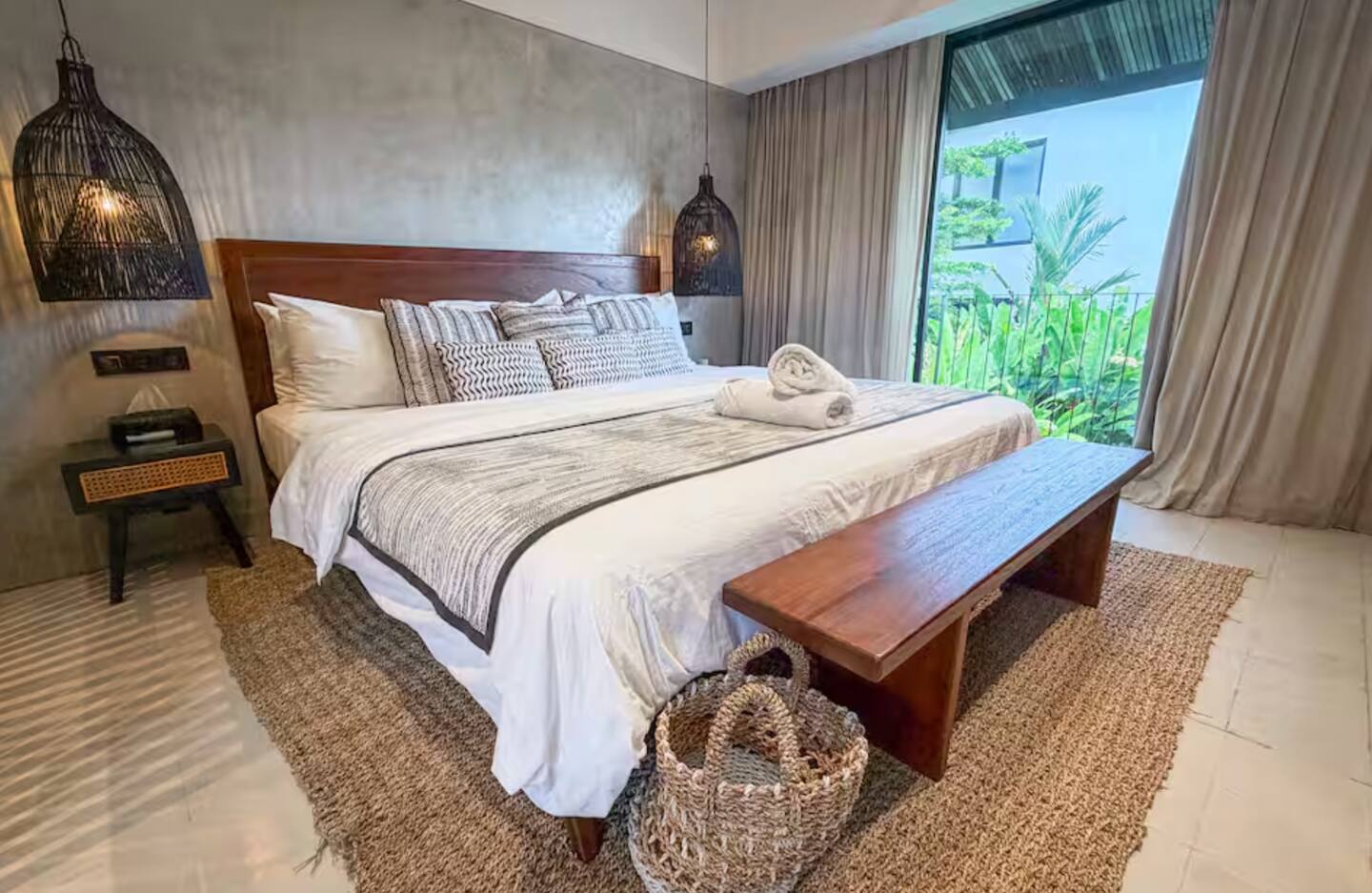 028d4f25-3d55-4b49-acc8-3c7d4a96166d