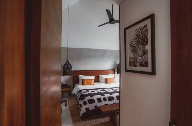 073ebbff-df34-4003-8783-fc4c9a644904