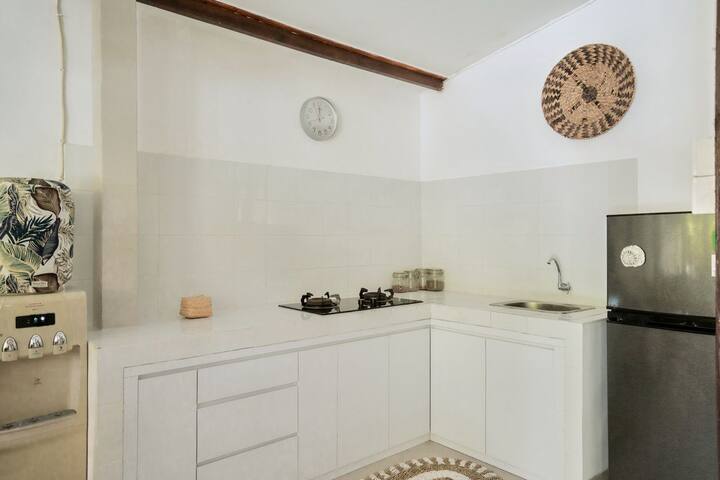 10b02712-4452-491b-a932-8818e50492e4