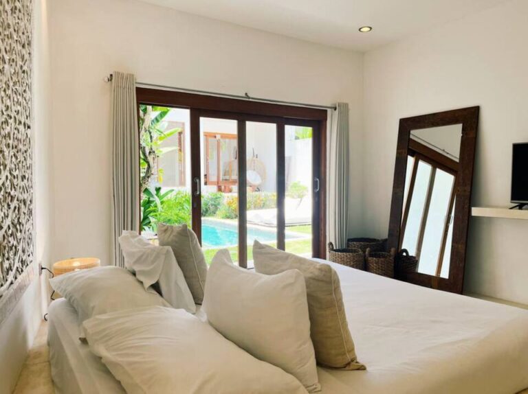 4c4003df-33c6-403a-935f-cb73c49d2b6b