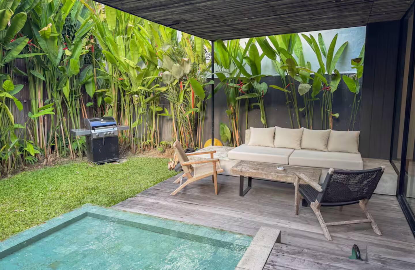 4f5d6750-bde8-4e66-85f6-2472636305b1