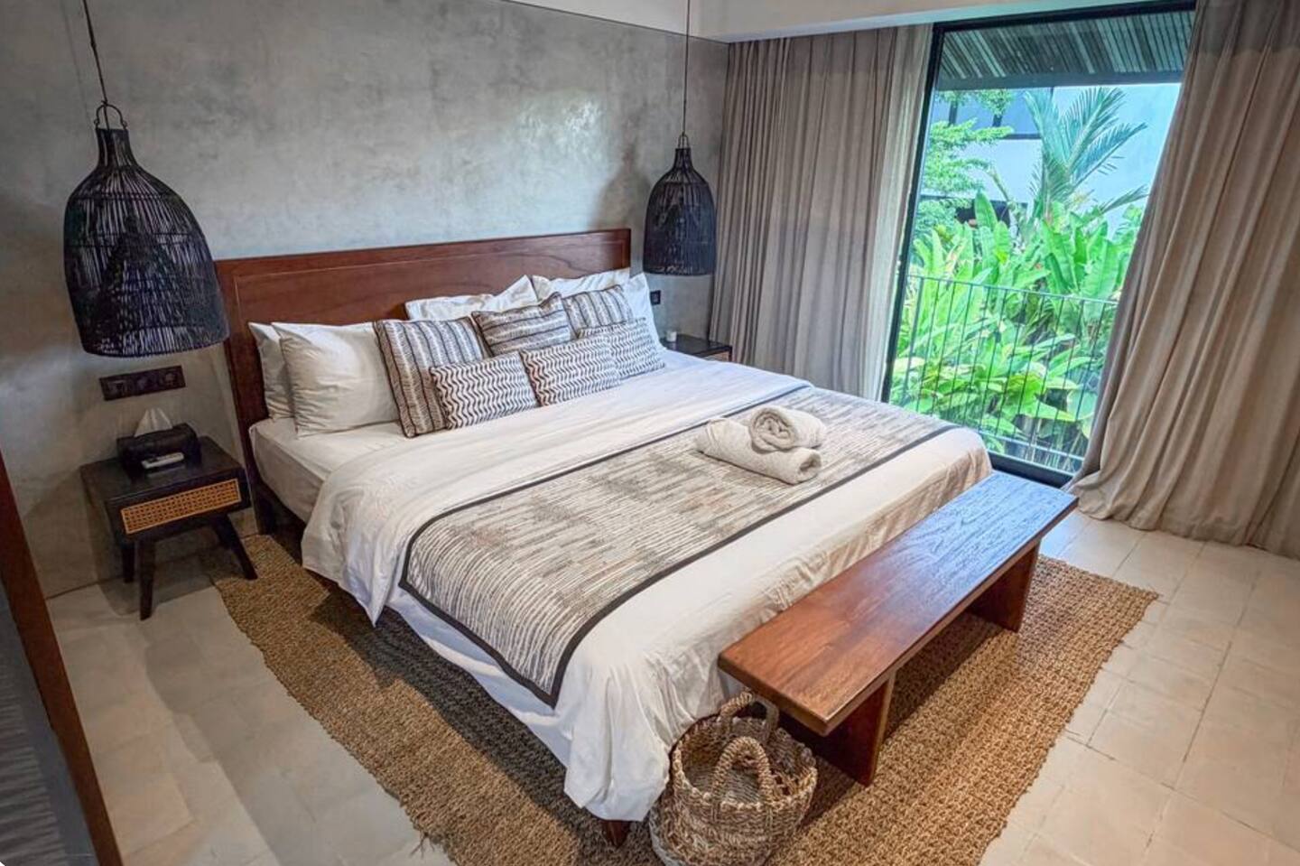 56751003-d7e0-433c-999a-edaf01d5b5cf