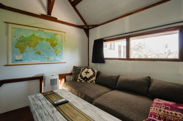 b3b8e2e4-6c2d-4453-b911-b511c2a06d49