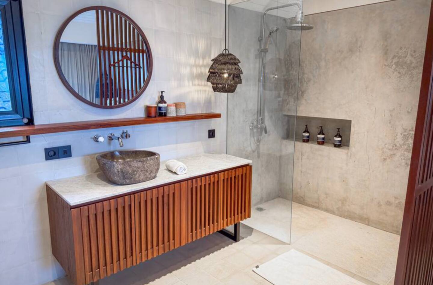 c44b2d58-76a3-4e30-8649-a1797314f8b9