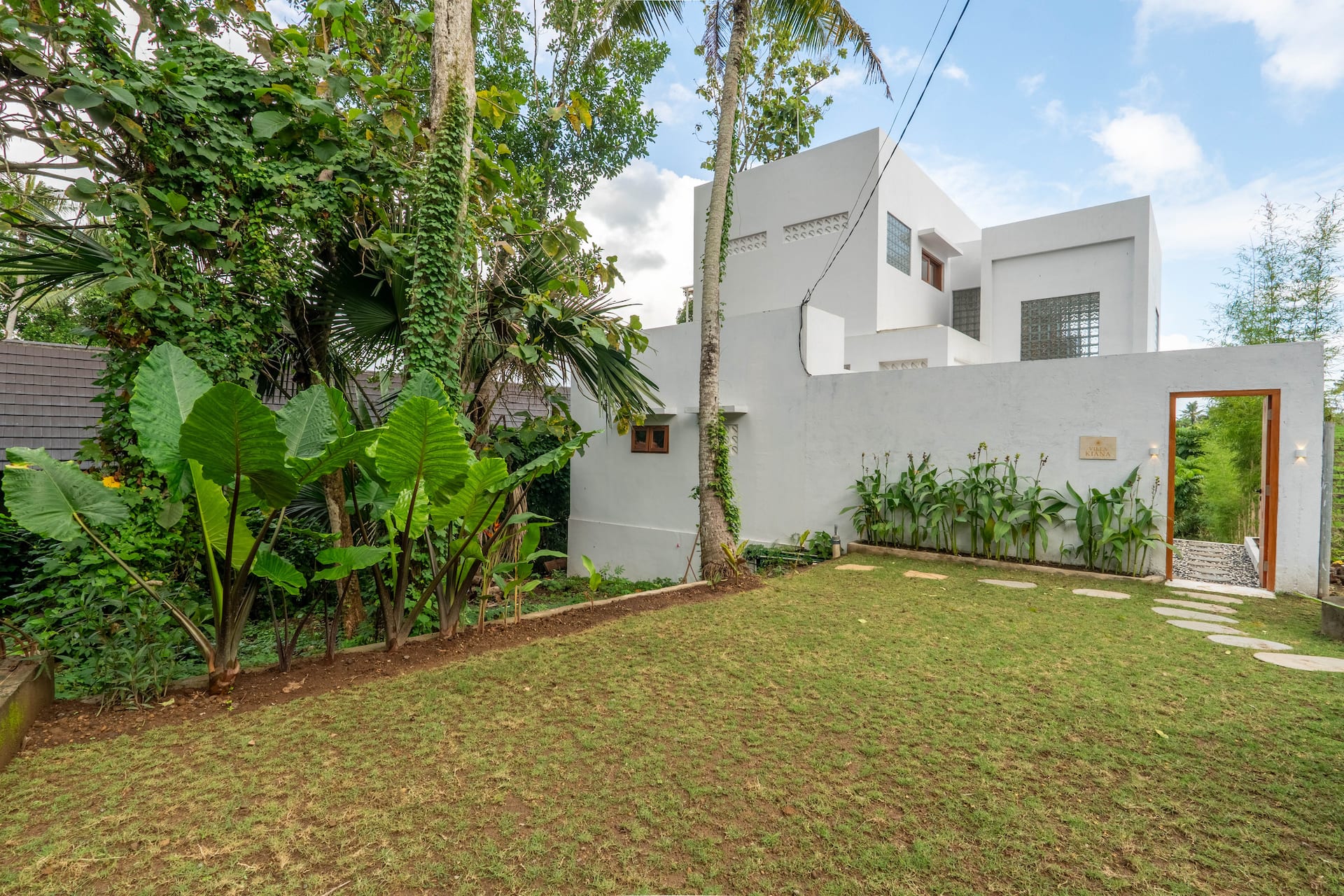 villa-9017-73-1