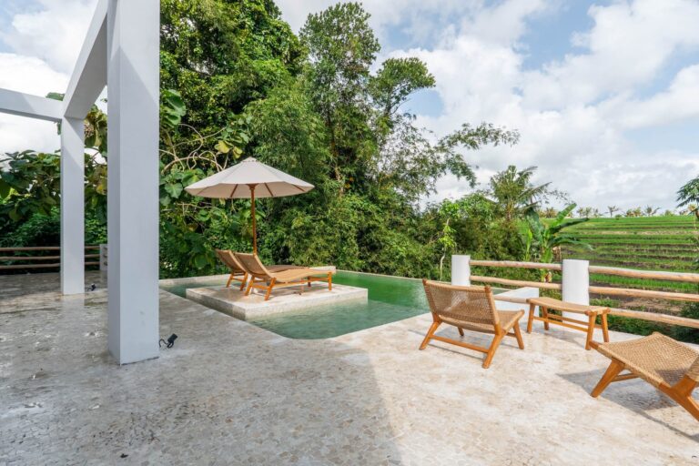 villa-9017-81-1